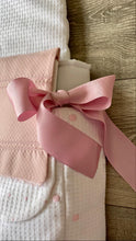 Load image into Gallery viewer, Uzturee Pink and White Multi Positions Pram Quilt