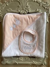 Load image into Gallery viewer, Coccode luxury towel and bib set