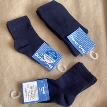 Load image into Gallery viewer, Dorian gray navy blue ankle socks
